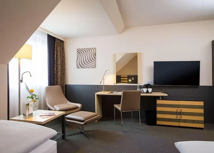 Lindner Frankfurt Hochst *