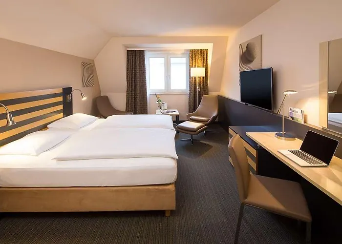 Lindner Frankfurt Hochst フランクフルト