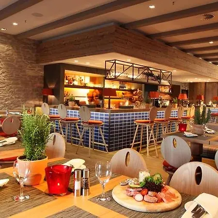 Lindner Frankfurt Hochst