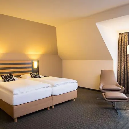 Lindner Frankfurt Hochst