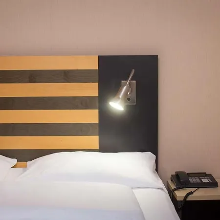 Hotel Lindner Frankfurt Hochst *