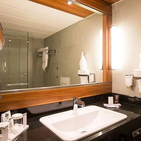 Lindner Frankfurt Hochst