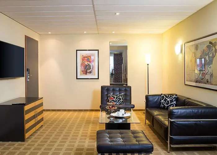 Lindner Frankfurt Hochst * Fráncfort del Meno