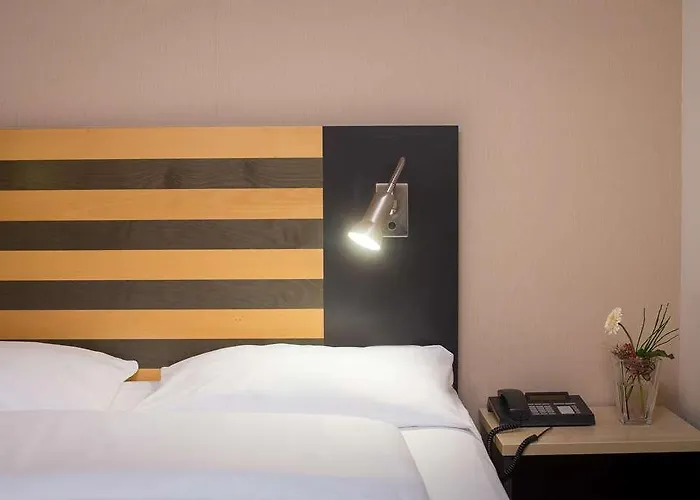 Hotel Lindner Frankfurt Hochst *